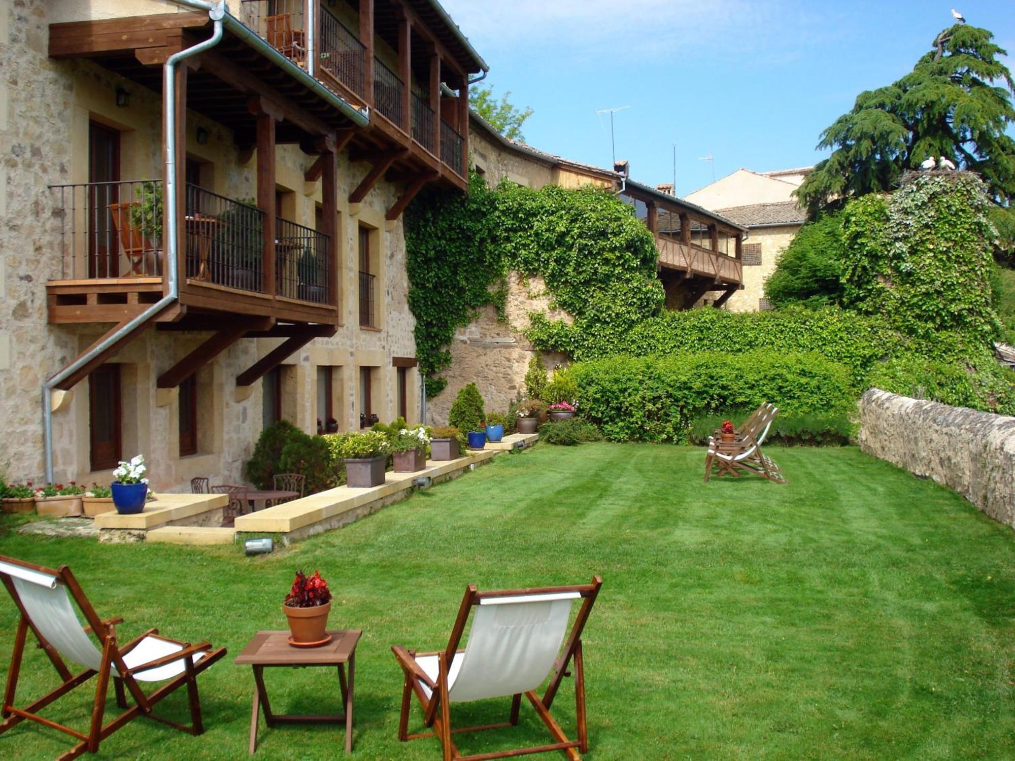 Hospederia De Santo Domingo Hotel Pedraza Eksteriør billede