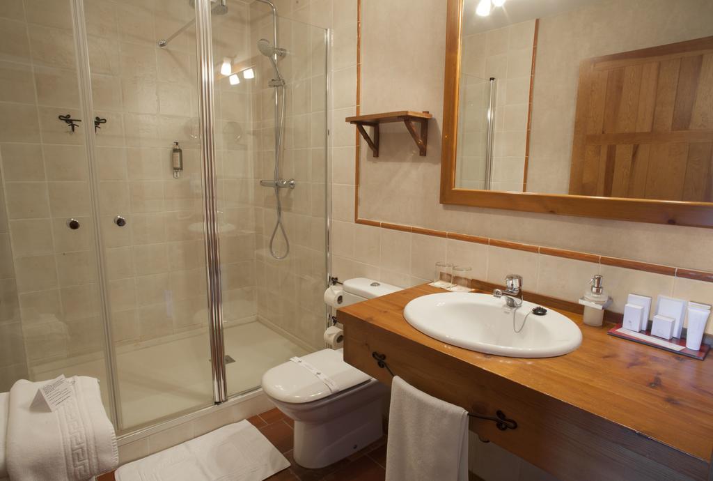 Hospederia De Santo Domingo Hotel Pedraza Eksteriør billede