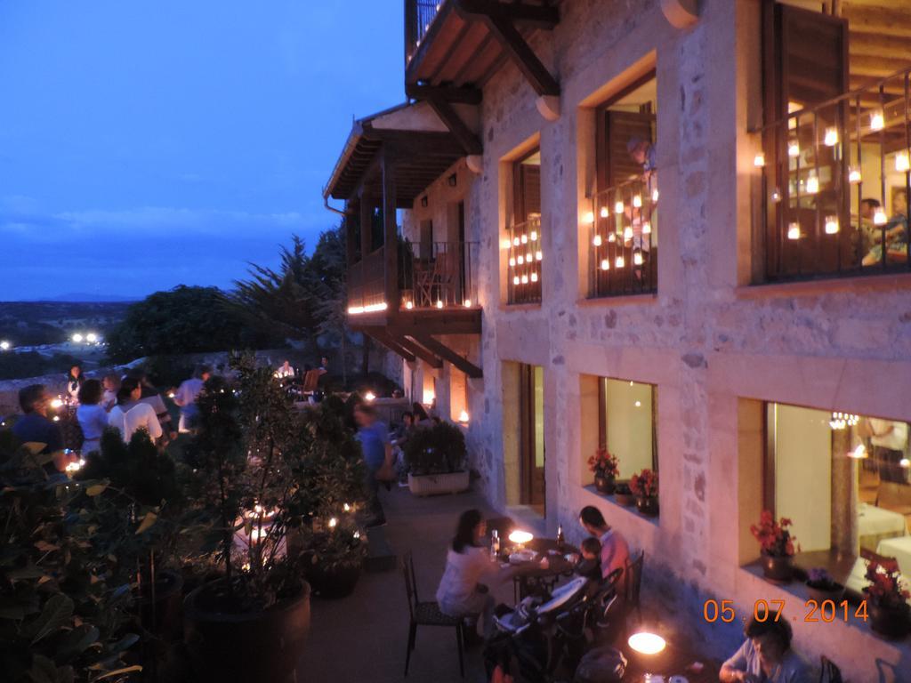 Hospederia De Santo Domingo Hotel Pedraza Eksteriør billede