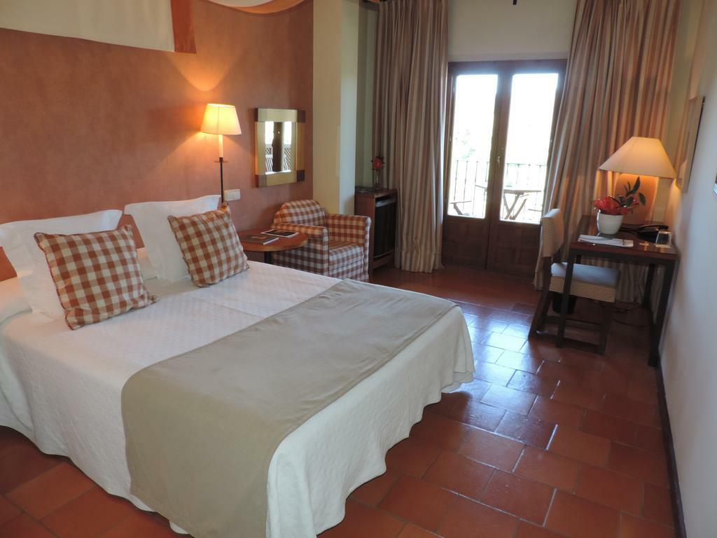Hospederia De Santo Domingo Hotel Pedraza Eksteriør billede